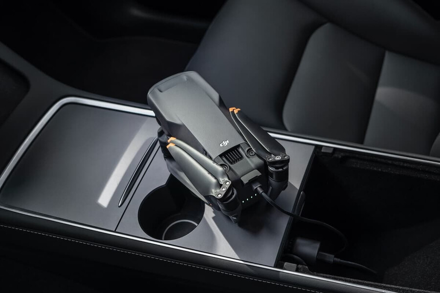 dji 65w billaddare